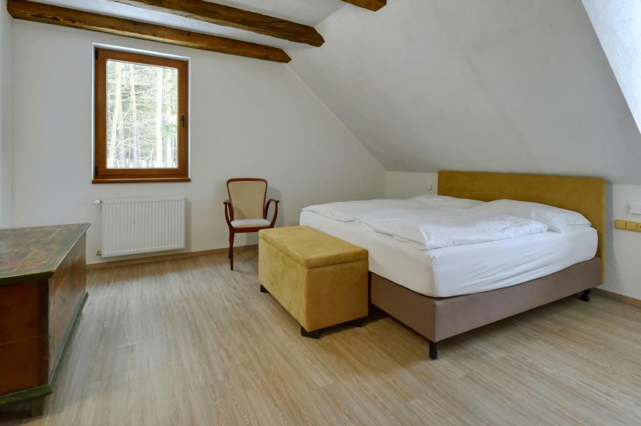 Zamecka Fortovna Obora - Forester House Kaznejov Eksteriør billede