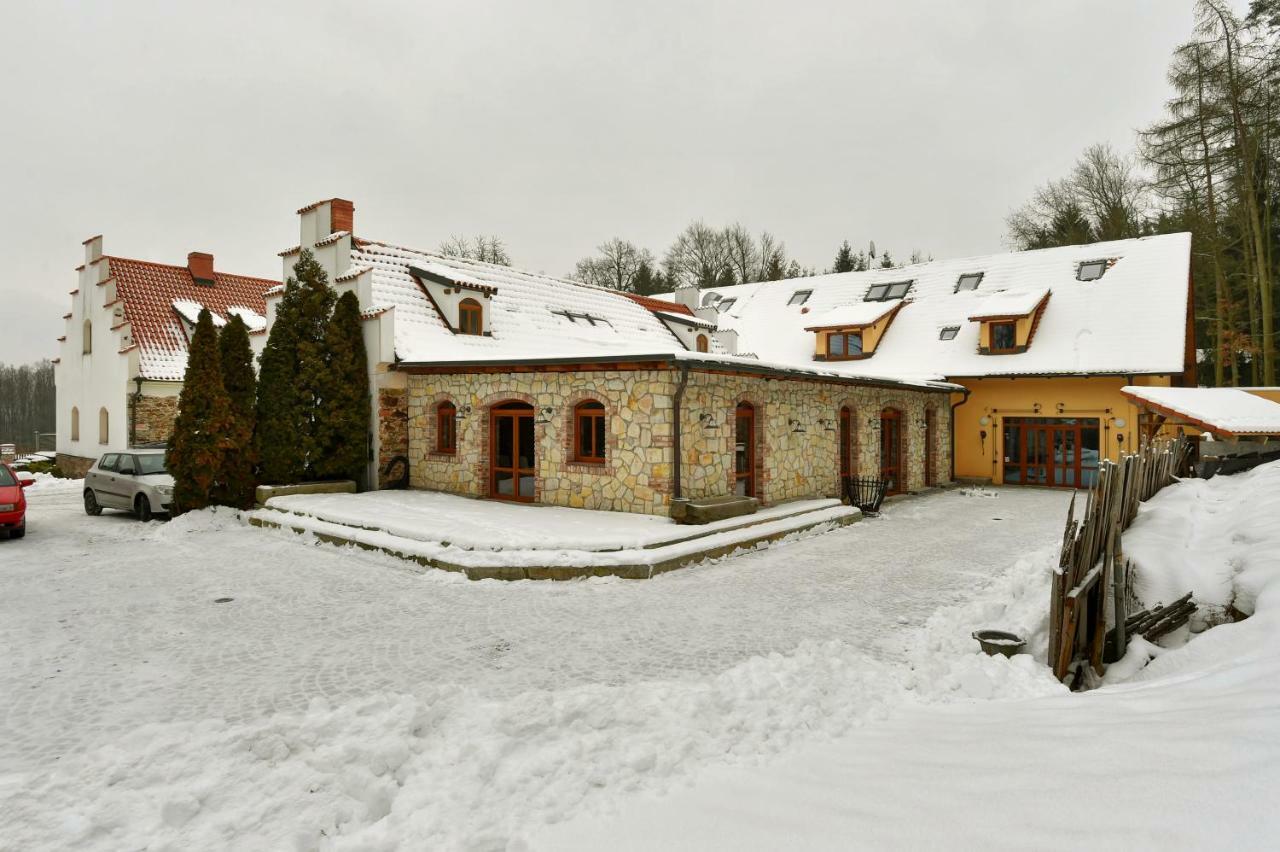 Zamecka Fortovna Obora - Forester House Kaznejov Eksteriør billede