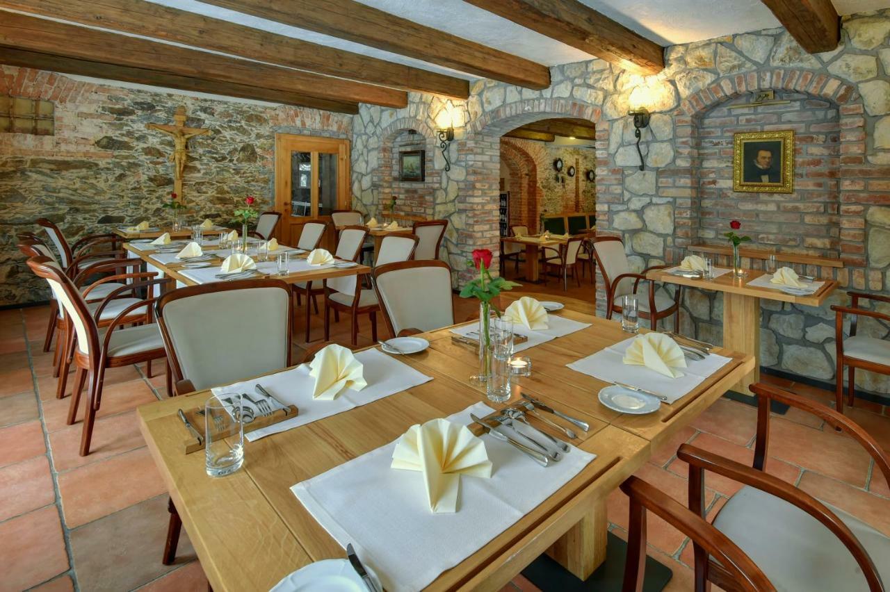 Zamecka Fortovna Obora - Forester House Kaznejov Eksteriør billede
