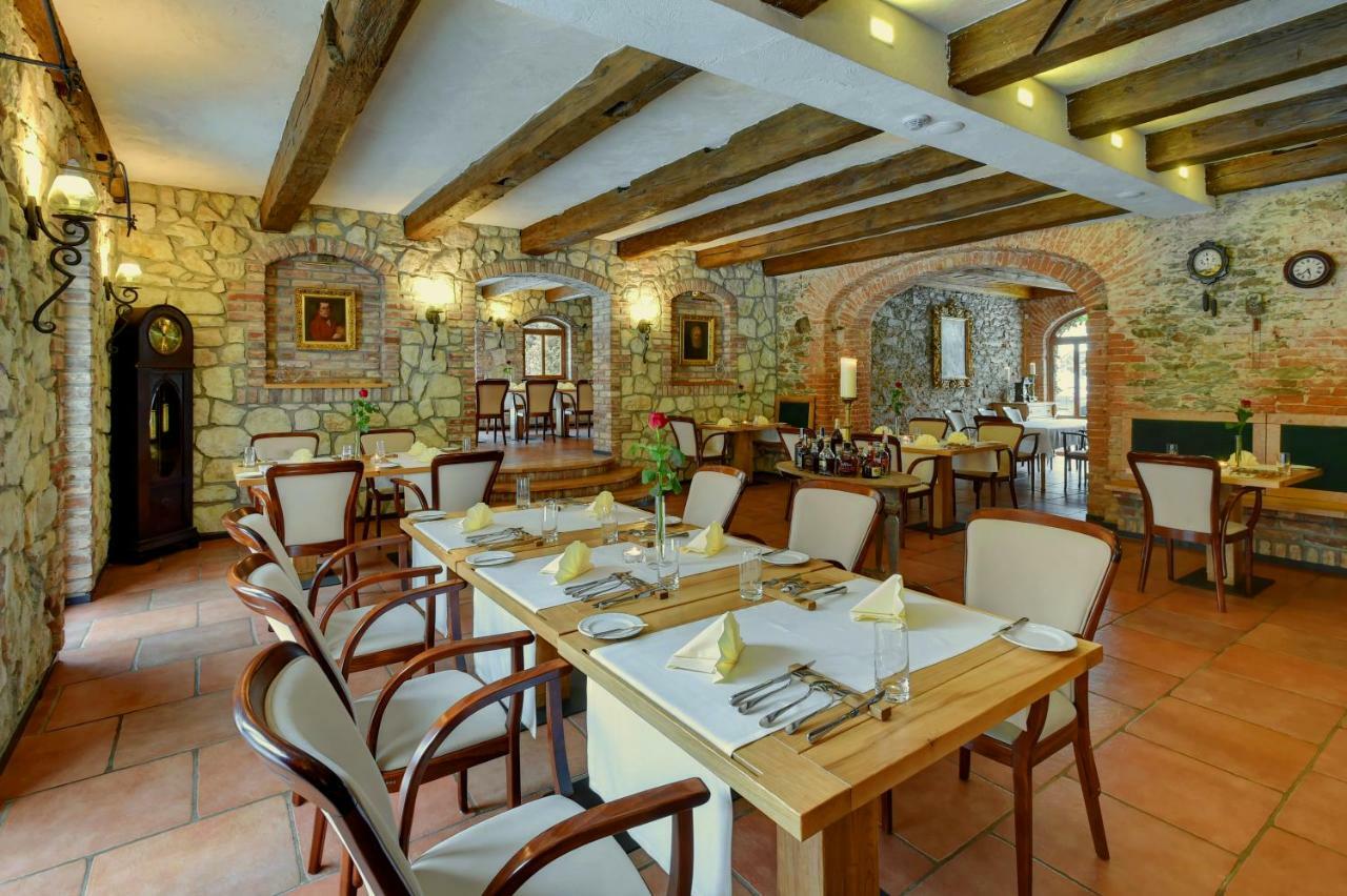 Zamecka Fortovna Obora - Forester House Kaznejov Eksteriør billede