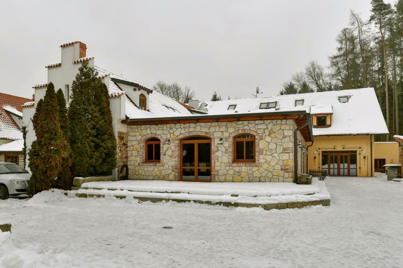 Zamecka Fortovna Obora - Forester House Kaznejov Eksteriør billede