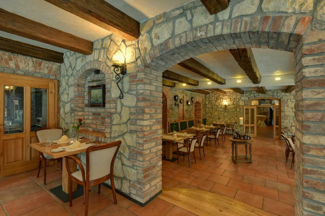 Zamecka Fortovna Obora - Forester House Kaznejov Eksteriør billede